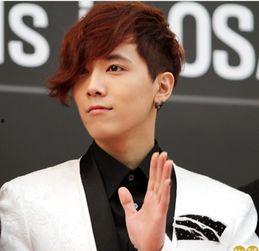 明星叫什么灿灿,揭秘明星灿灿的闪耀人生