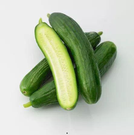 晚上可以吃乳瓜吗,晚间食用乳瓜的适宜性探讨