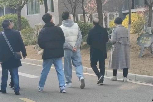 吃瓜网红事件图片,揭秘网络舆论背后的真相