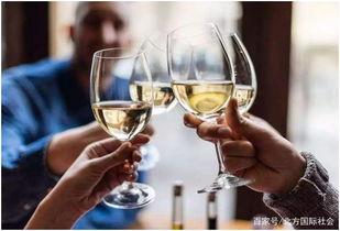 来自泰国的网红醉酒身亡,揭开网络直播背后的风险与警示