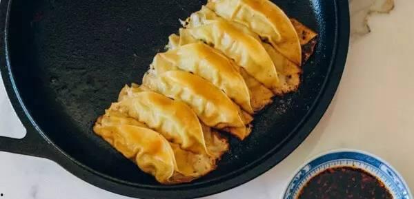 今日头条翡翠饺子,创新美食，绿色健康新选择